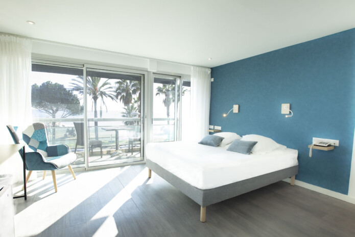 Chambre double vue mer Hôtel Tiercé, Côte d'Azur